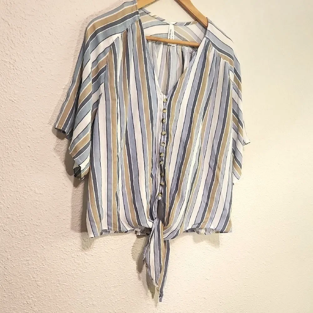 Live 4 Truth Striped V-Neck Top Navy, Tan, White Button-Down Tie Waist Size 3X